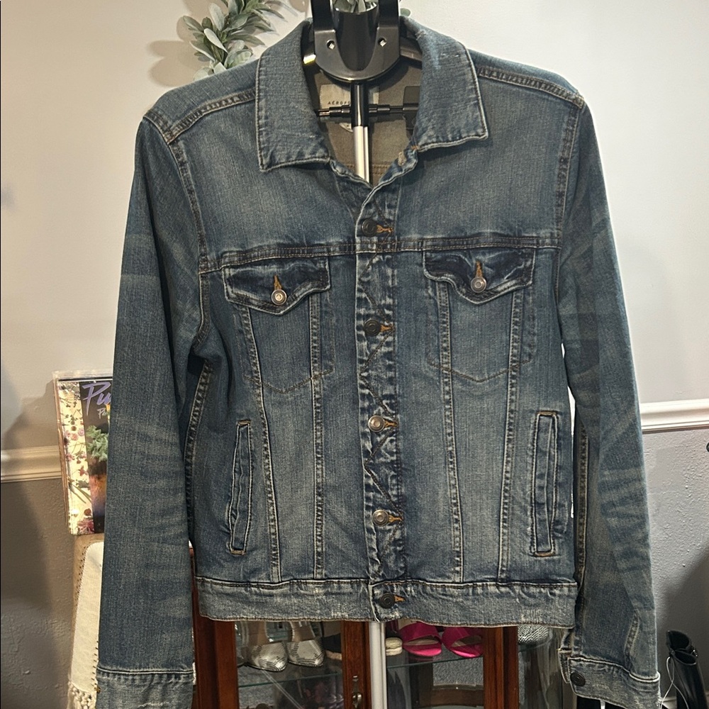 Aeropostale Men's Classic Blue Denim Jacket